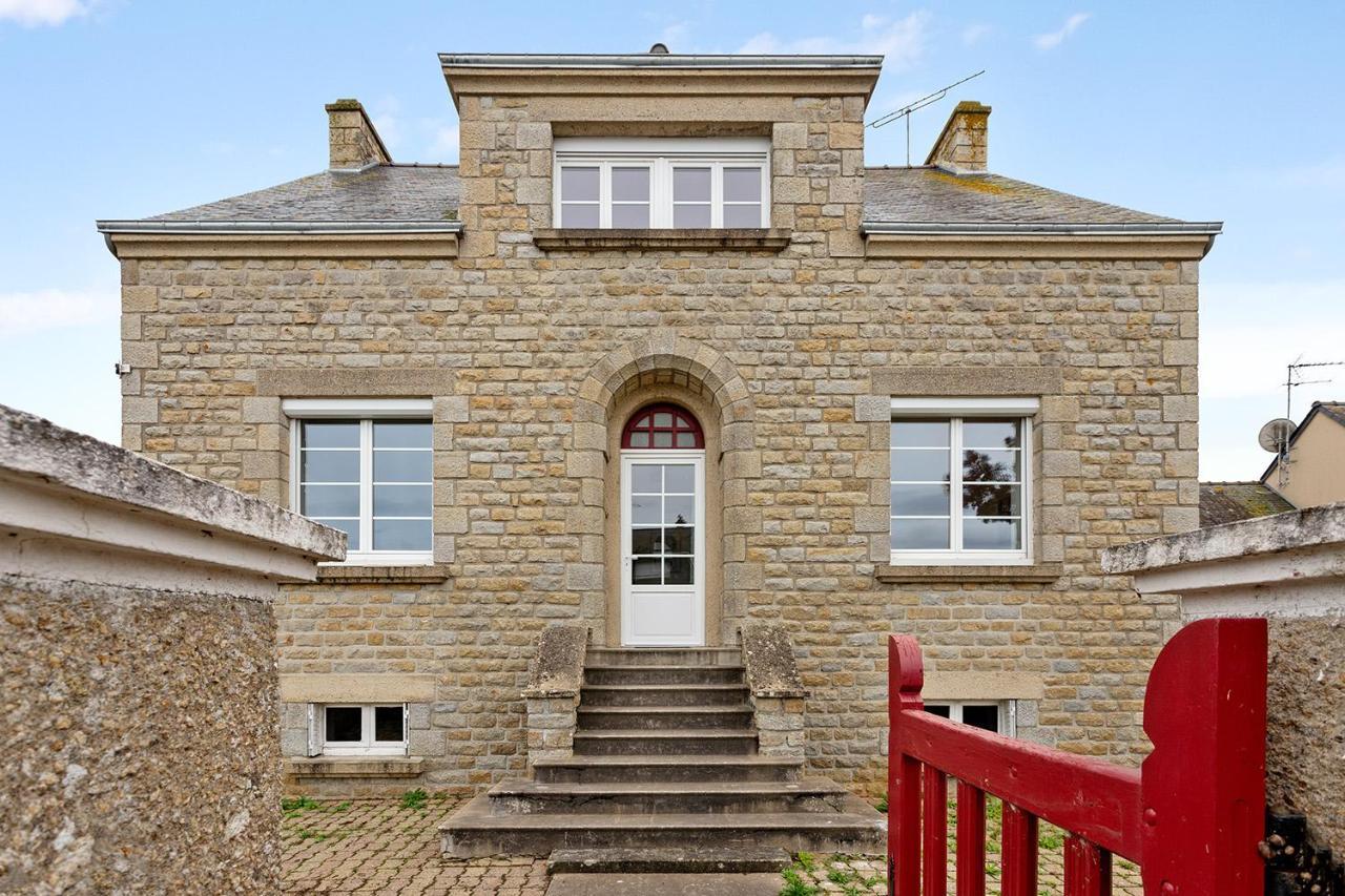 Loft British Au Pied Du Mont ! Apartment Pontorson Ngoại thất bức ảnh